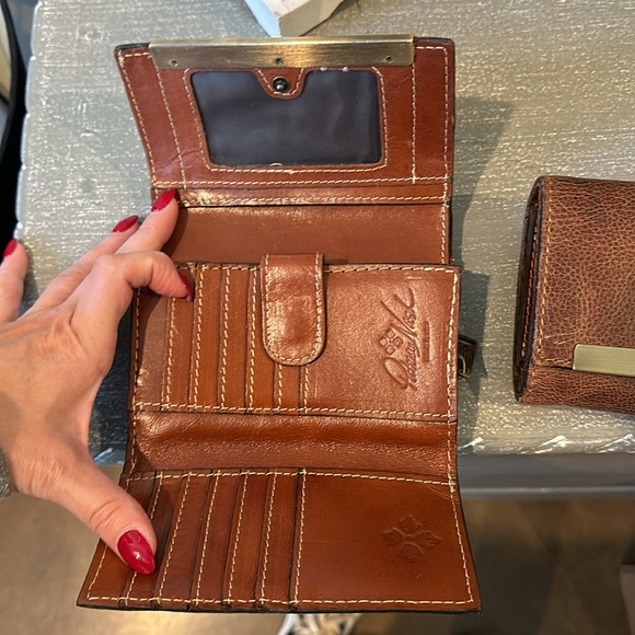 Wallet - Picture 2 of 2